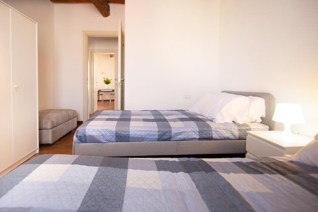 Serena Apartment, Cosy Close Center Town Lucca Exterior foto
