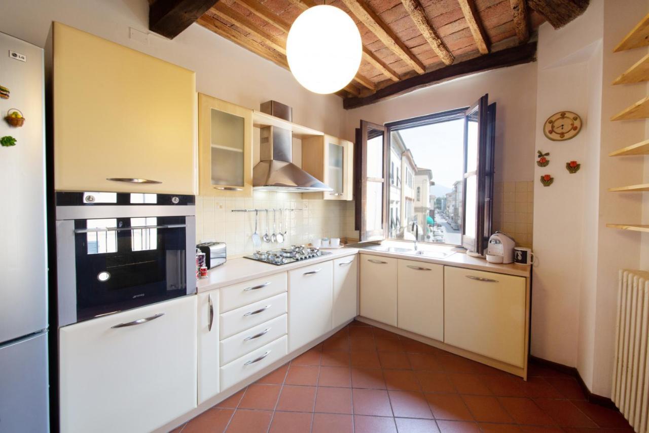 Serena Apartment, Cosy Close Center Town Lucca Exterior foto